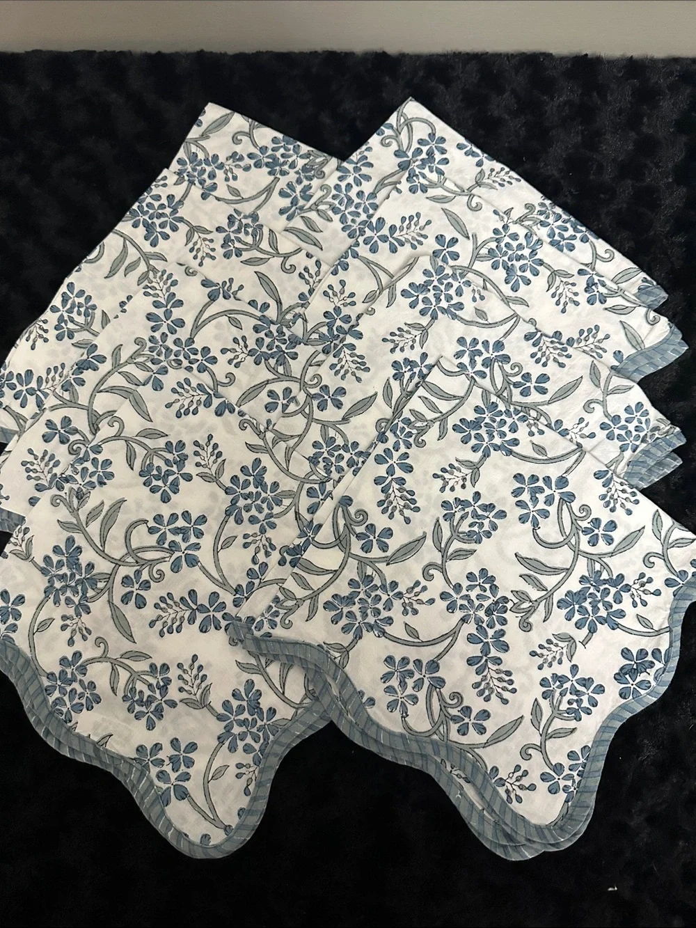 Furbish 8 piece cotton napkin set 18x18